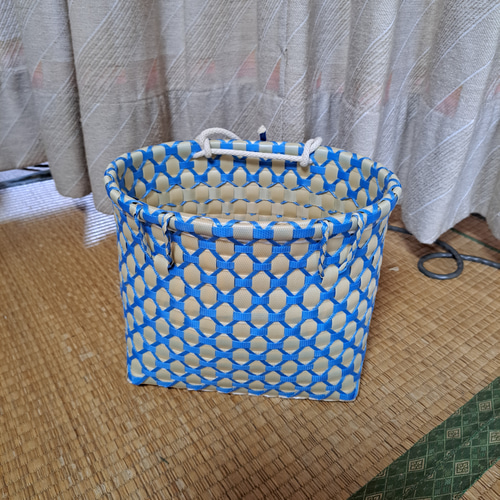 PPバンドかご(ベルト通し付き はけご 小)収穫かご、プラカゴ 模様a-べ