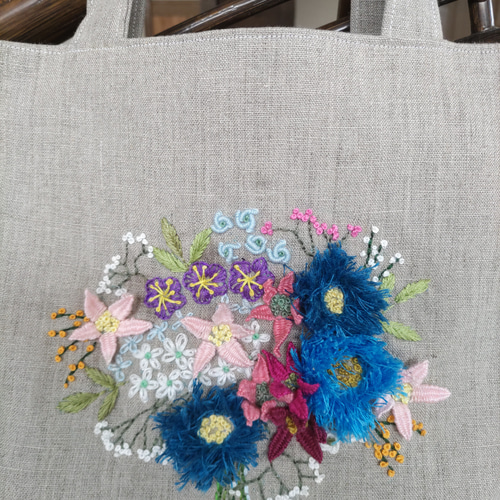 ハンドメイド　刺繍　トートバッグ　リネン 手刺繍トートバッグ リネントートバッグ トートバッグ ワイルド