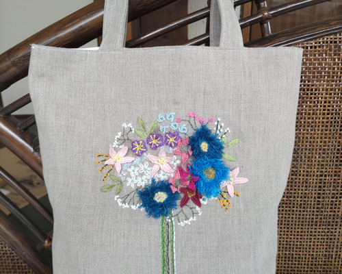 刺繍トートバッグ　ハンドメイド刺繍　大きめサイズ 刺繍トートバッグ材料キット 手芸材料セット 手作り エコバッグ