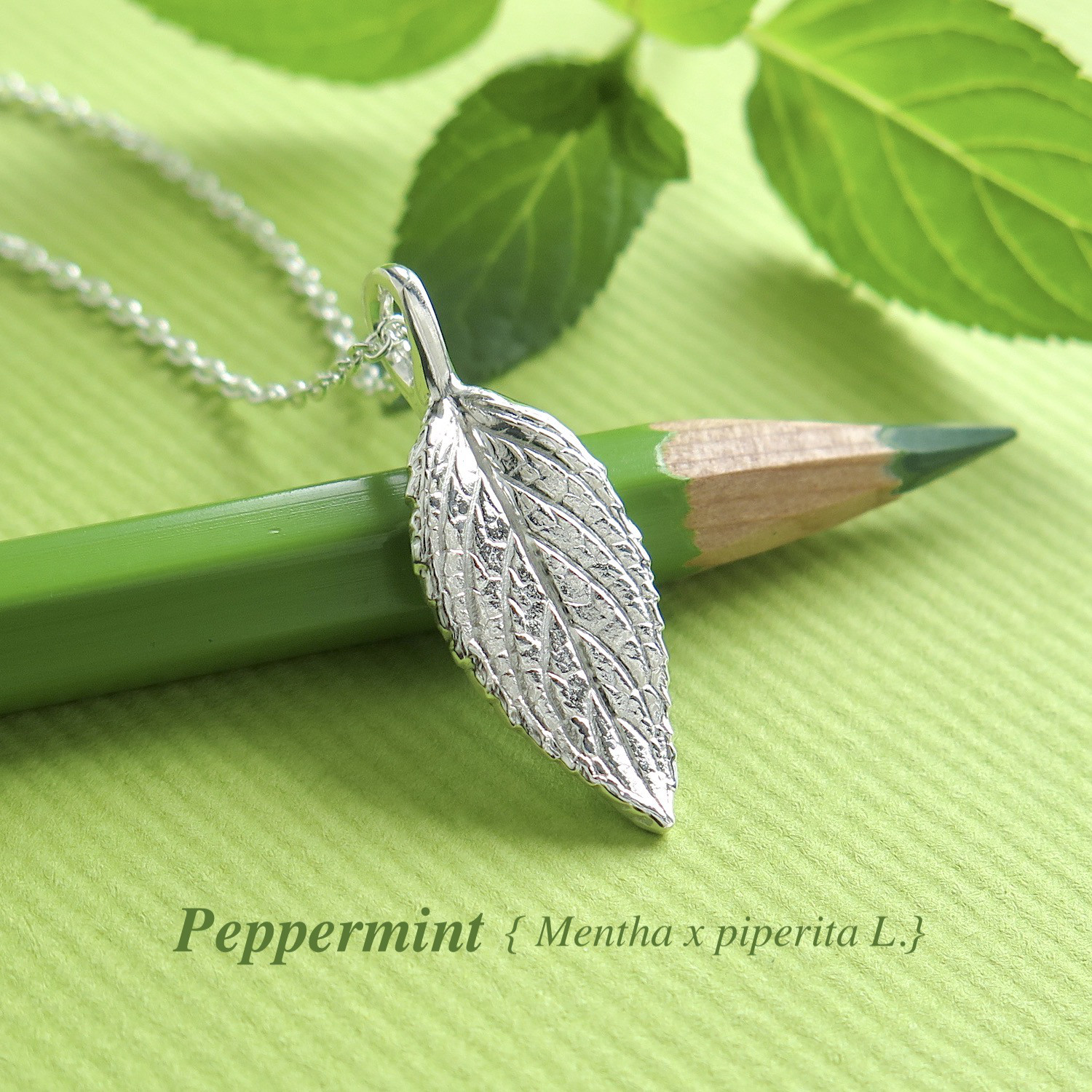 [999 Silver] ペパーミント・リーフペンダント, チェーン＋miniケアセット付, ハーブジュエリー, 1点物