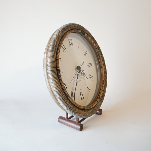 ラタン ウォールクロック（壁掛け時計）【丸型・ガラス風防あり