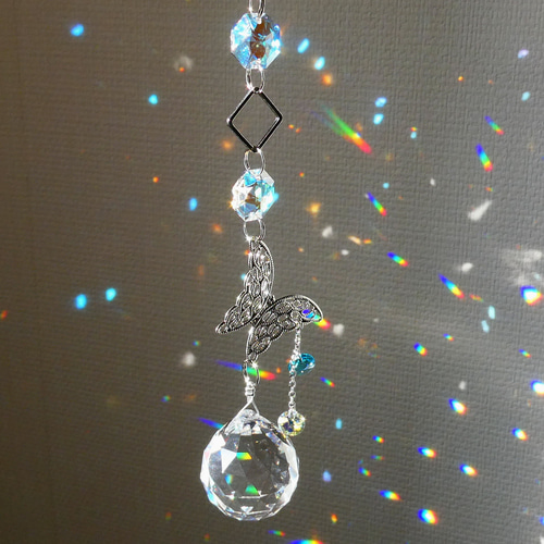 透かし蝶の雫サンキャッチャー /スワロ サンキャッチャー