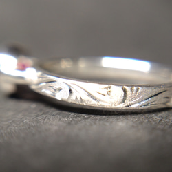 ルビー　天然石　誕生石　７月　リング　一点物　金属アレルギー対応　ハート 　唐草　シルバー９２５ 6枚目の画像