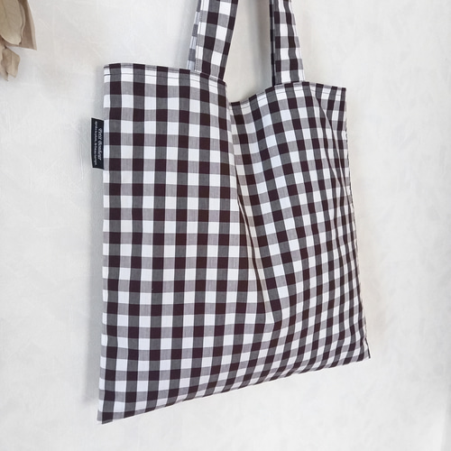 A4サイズが入る〉播州織 ギンガムチェックの大きめマチなしトート
