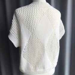 優雅な白の手編み半袖ニット　超長綿100%使用 4枚目の画像