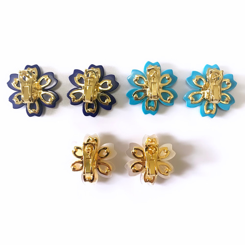 クローバー　フラワー　ピアス Creema限定 高品質 幸せのフラワー クローバー ピアス ピアス（その他