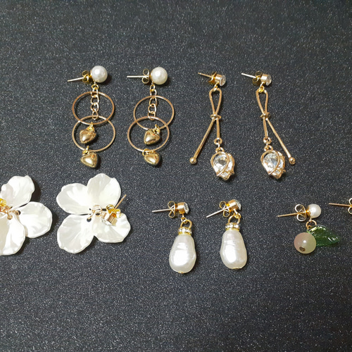 No.74【新品】ハンドメイドピアス5点セット ピアス（その他） moco 