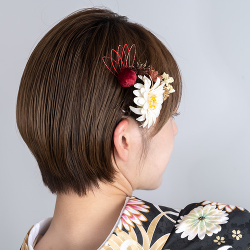 kmat5様髪飾りオーダーページ　ヘッドドレス 青・紺色・黒の成人式振袖髪飾りE】ドライフラワー風ヘッド