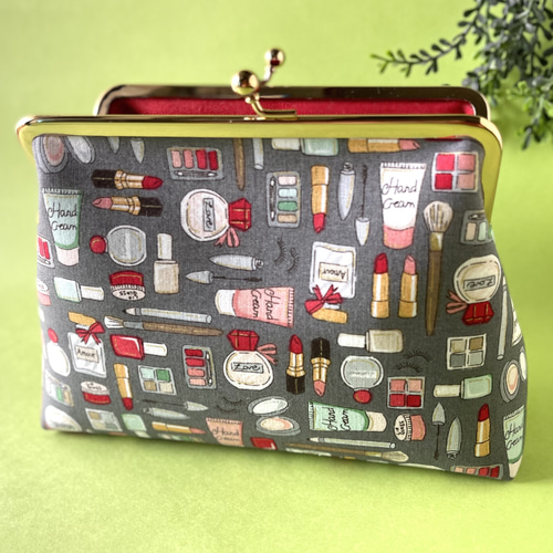がま口ポーチ たくさんのコスメ柄 化粧ポーチ プチギフト USAコットン  