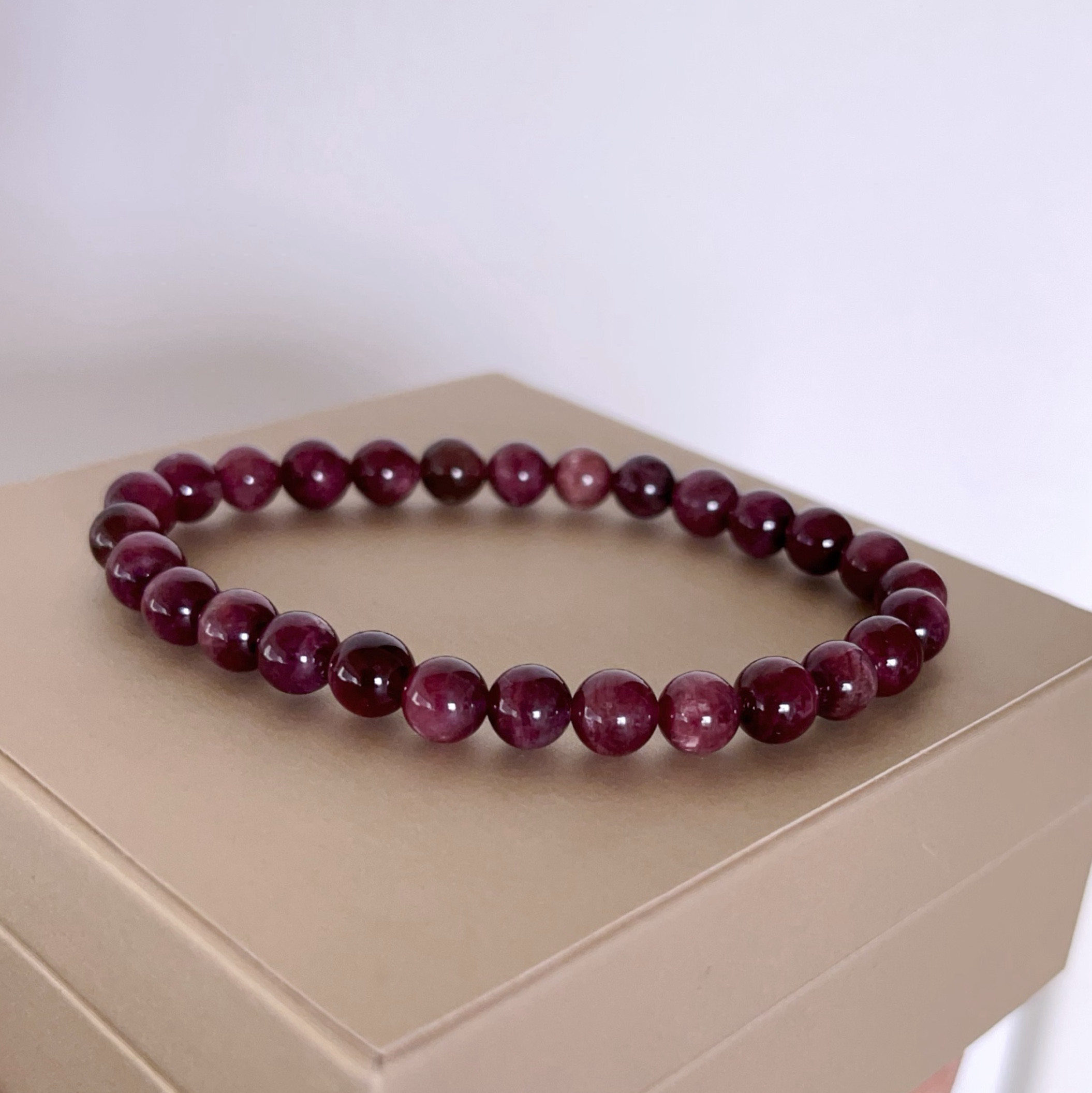 天然無処理　キャッツアイ　トルマリン  ブレスレット　6.8mm