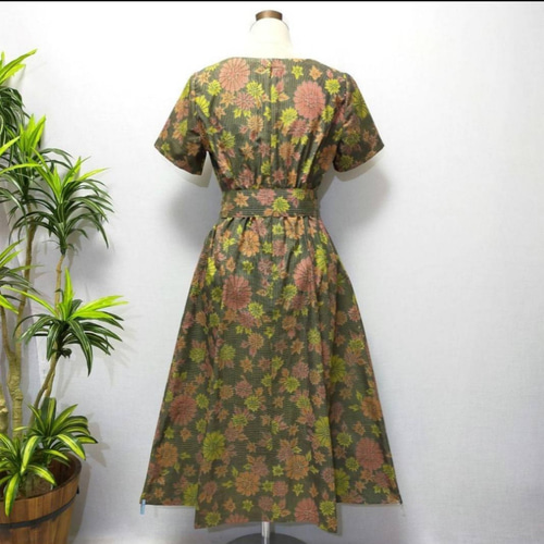 専用　正絹振袖からAラインワンピース 着物リメイク】縫い方／Aラインワンピース作り方／Refashion