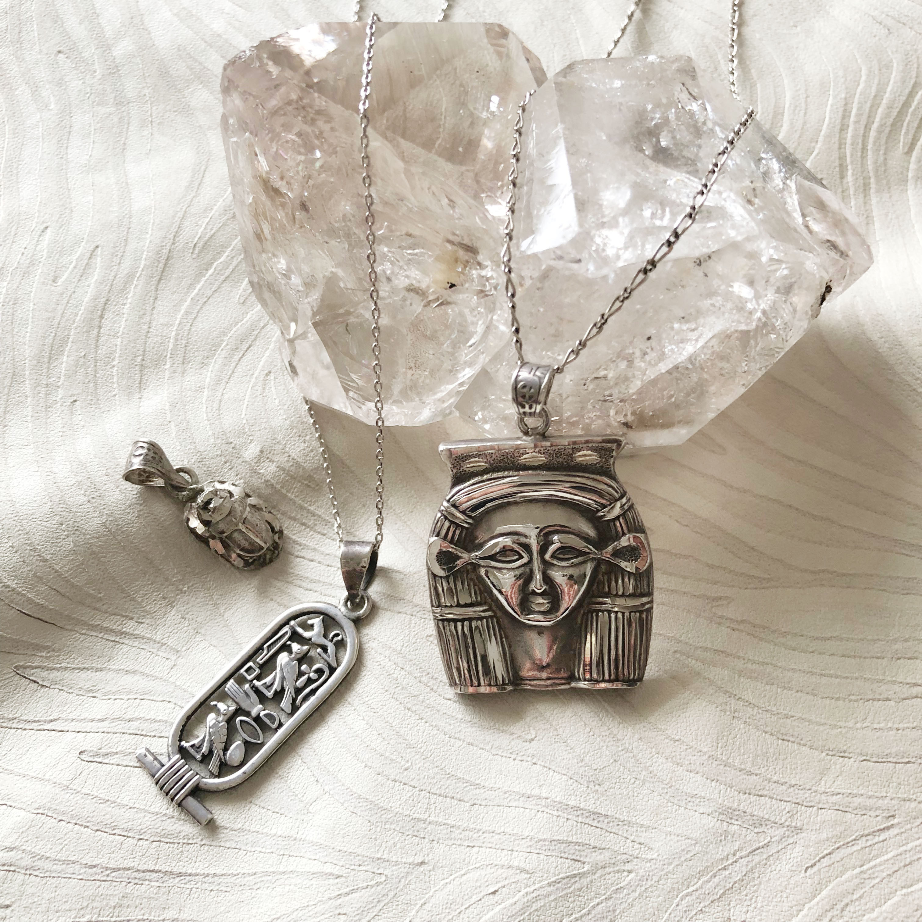ペンダントトップ　女神ハトホル〈Goddess Hathor〉 ★エジプトシリーズ