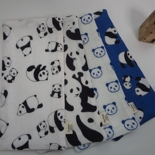 パンダ*やわらかガーゼハンカチ*4枚セット ハンカチ・手ぬぐい