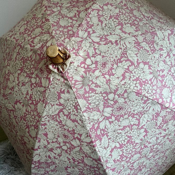 花柄の手作り日傘 49cm 8本骨 UV加工 花柄の手作り日傘 49cm 8本骨 UV加工 傘・日傘 nunoasobi 通販