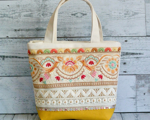 3日以内に発送可能】インド刺繍リボンのヌビトートバッグ トート