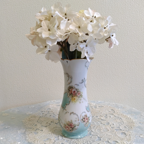 エレガント 薔薇雑貨☆花瓶☆新品