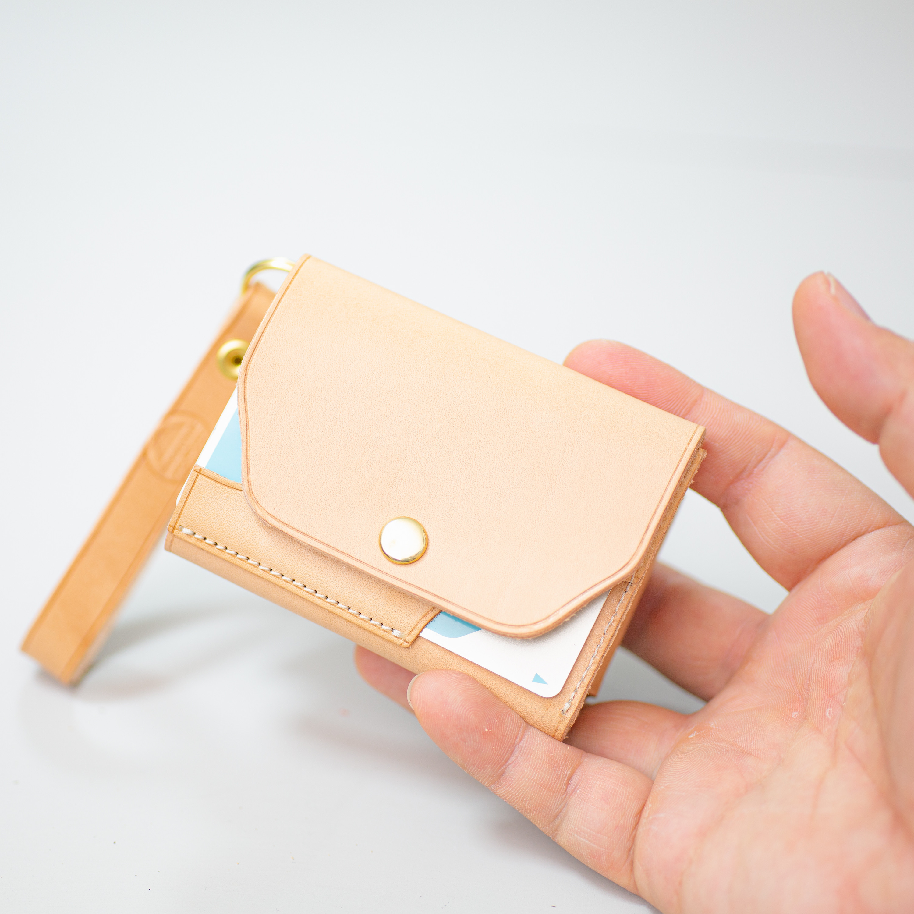 【新作】ミニマムウォレット ナチュラル 生成り イタリアンレザー コンパクト財布 着脱可能 三つ折り『ensemble』