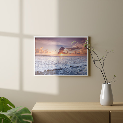 【新品】アートフォト　額ありA4白フチ　海　ビーチ　風景　夕焼け　サンセット abfee85270473e212538f57b0e9fb1