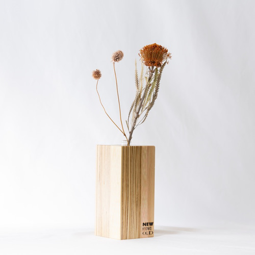 一輪挿し大 一輪挿し・花瓶・花器 NEW KNOWS OLD 通販 17999261