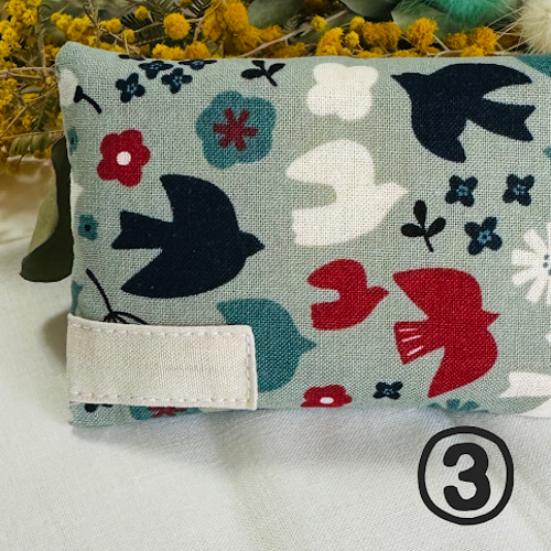 送料無料》 ティッシュカバー 【ファミリアチェック】 ポケット