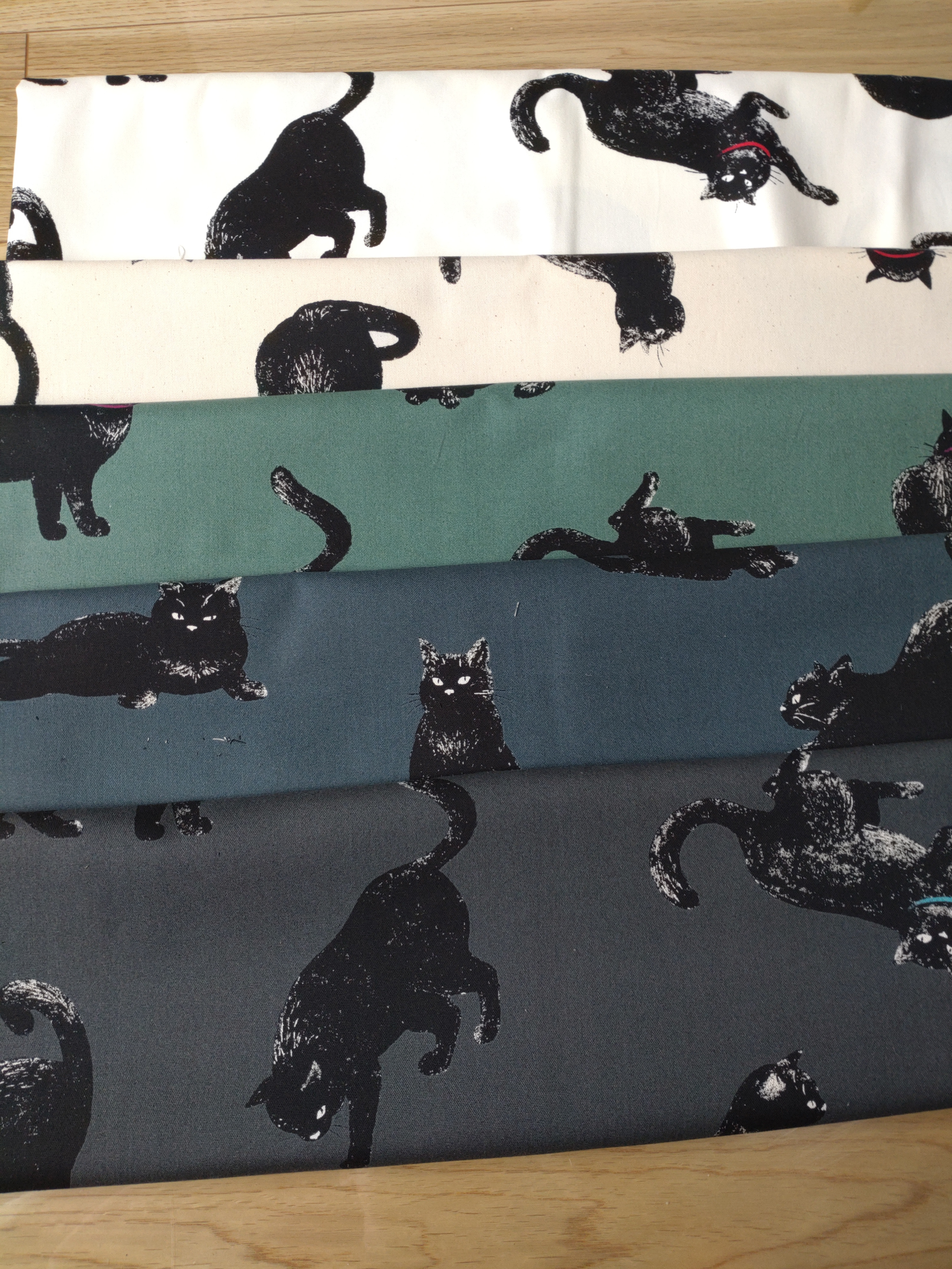 おすまし猫柄 　リバーシブル半幅帯【在庫限り】