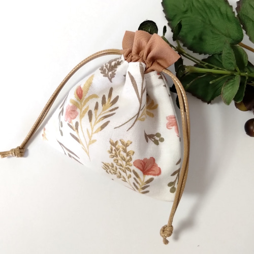 ミニサイズ》小さな巾着ポーチ・オレンジの花 ＃n726 巾着袋 natura  