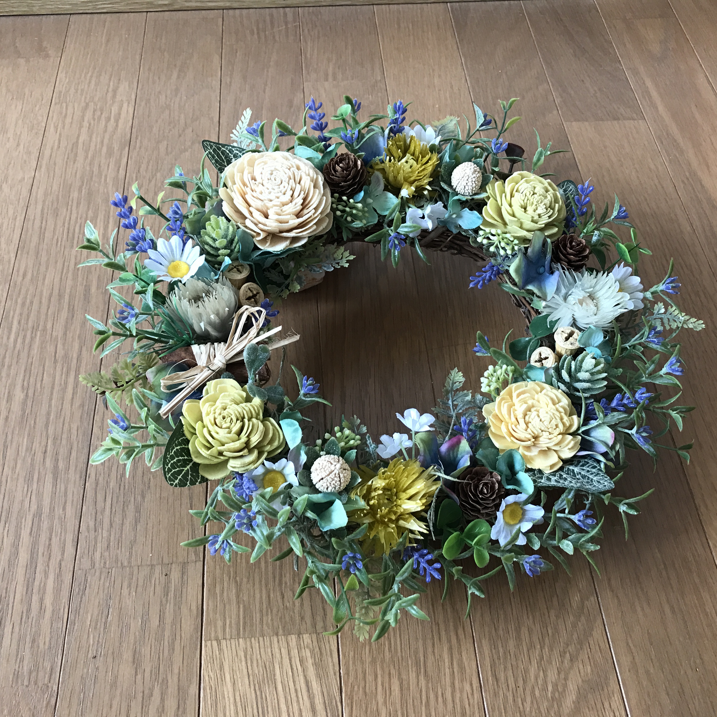 《 Creema 限定》ラベンダーとソラフラワーのグリーンリース＆ミモザとソラローズのアレンジの2セット（1組）