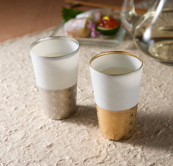 US-1015A　うすづくり　冷酒盃ペア　麻の葉【日本製　美濃焼】（日本酒　酒器　ぐい飲み　盃　金銀色）