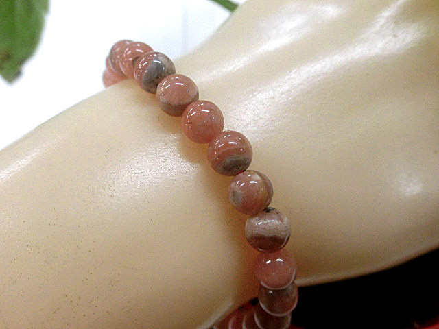 天然石 インカローズ6.3mm～6.7mm玉ブレスレット 内周16.5cm　　240101671