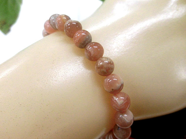 天然石 インカローズ6.3mm～6.7mm玉ブレスレット 内周16.5cm　　240101671