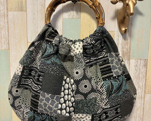 パッチワークグラニーバッグ ハンドメイド ハンドメイド パッチワーク バッグ - メルカリ
