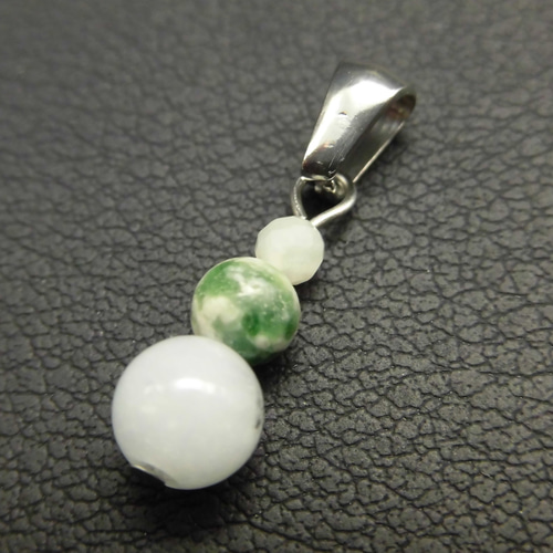 Yamaguchi Jr（ 天然サーペンティン 龍神ペンダント（岫玉石） Yamaguchi Jr様専用（ 天然サーペンティン 龍神ペンダント（岫玉石）