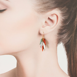 【No.238】珊瑚の散歩　サージカルステンレス使用　イヤリングにも対応　ピアス　チェコビーズ　夏 1枚目の画像