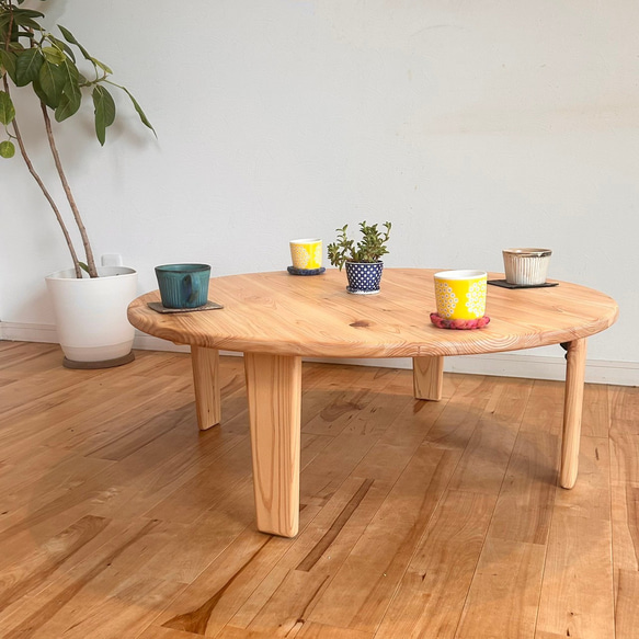 【つい触りたくなる国産ヒノキの折畳みちゃぶ台】直径90㎝　角が丸い　北欧風　ローテーブル（木製脚）【サイズオーダー可】 6枚目の画像