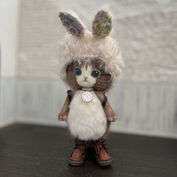 うさ耳帽子のごーぐるにゃんこ ぬいぐるみ　羊毛フェルト 6枚目の画像