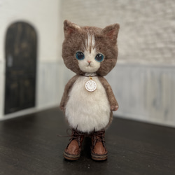 うさ耳帽子のごーぐるにゃんこ ぬいぐるみ　羊毛フェルト 9枚目の画像