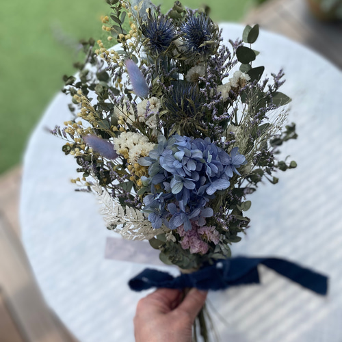 ブルーカラー紫陽花のドライフラワースワッグ ドライフラワー