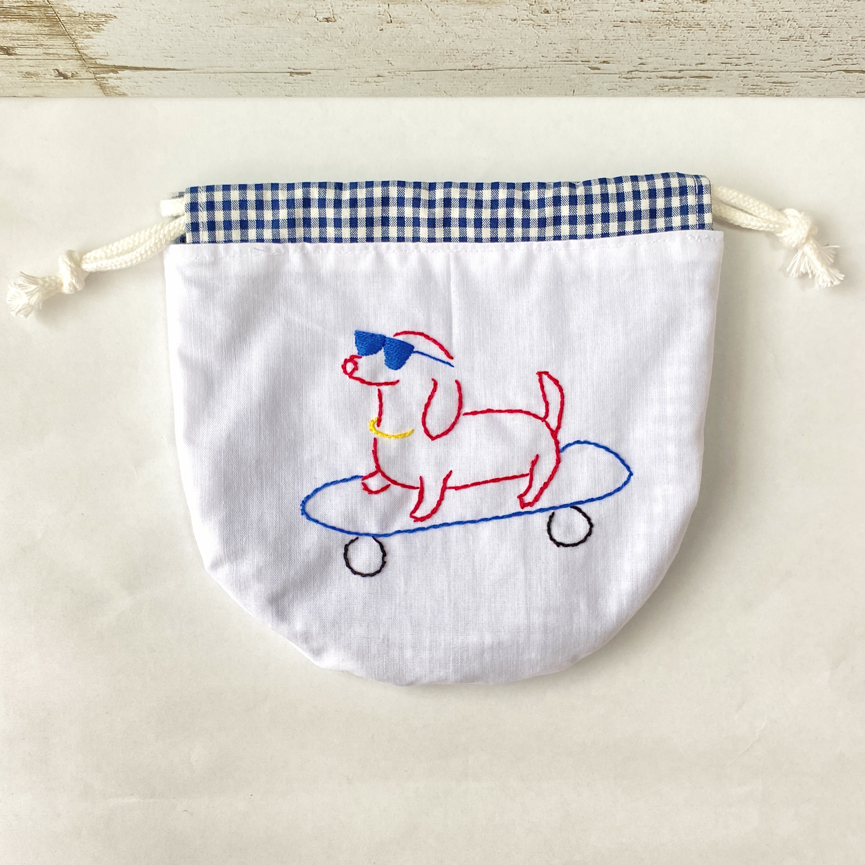 ダックスフンド♡巾着トート　小物入れ　ポーチ Amazon.co.jp: トートバッグ ダックスフンド 犬 ハンドバッグ
