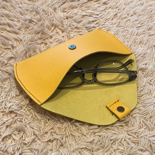 ☆数量限定！□上品なイエロー ドイツ ペリンガー社のノブレッサカーフ