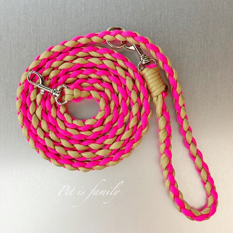 送料無料】どこにでもクルッとつけられる「パラコードカフェリード