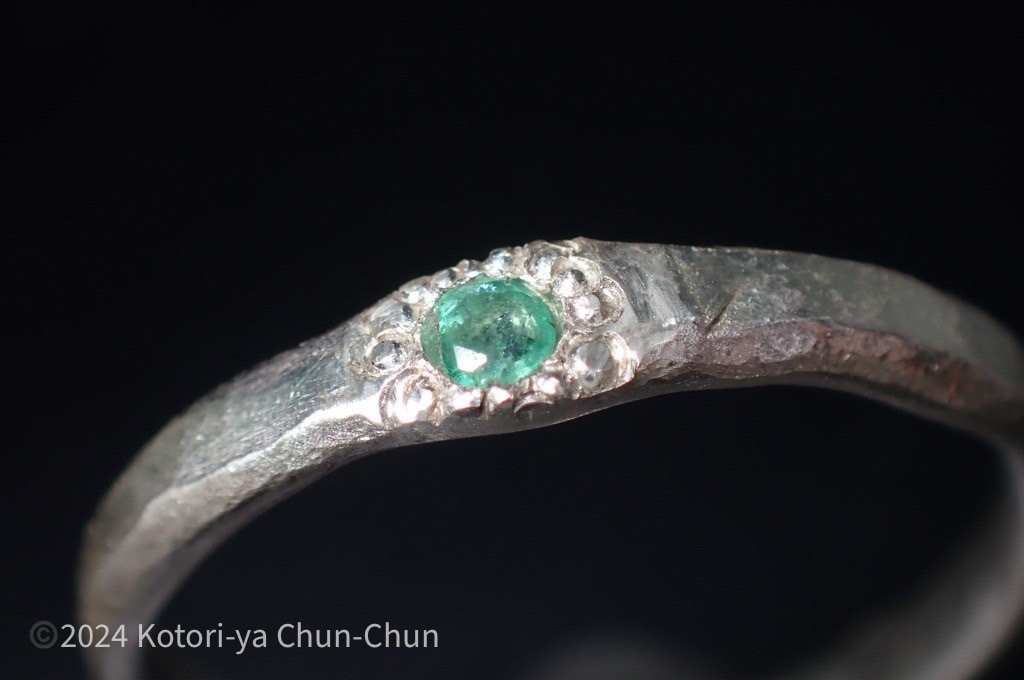 希少✧高品質✧ザンビア産エメラルドブレスレット✧14kgf フランスヴィンテージビーズ ザンビア産エメラルドのブレスレット