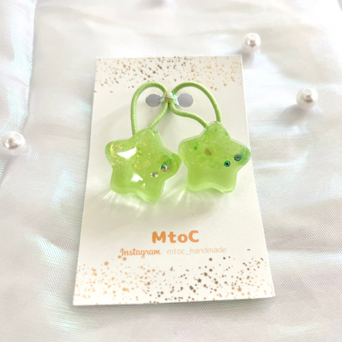 レジン キラキラお星様ヘアゴム ベビー 】子供 ヘアアクセサリー 夏 星