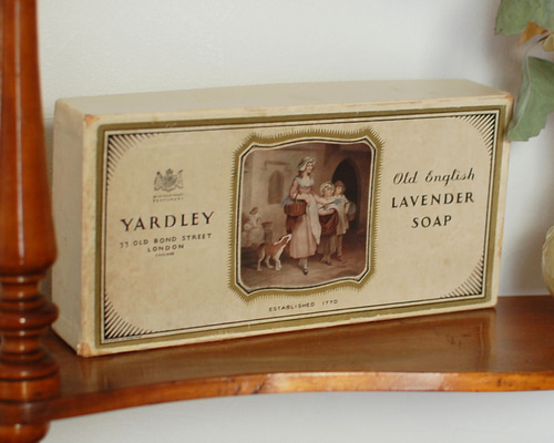 627578ab814532d62e92d1c3e33227