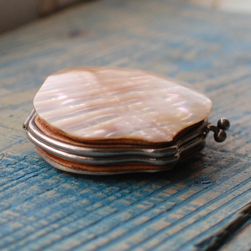 古いマザーオブパールのコインパース がま口 フランスアンティーク