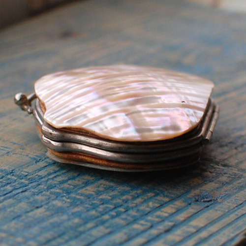 古いマザーオブパールのコインパース がま口 フランスアンティーク