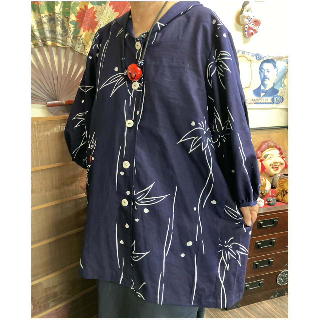 浴衣(濃い紺色)のフード付き前開きジャケット浴衣リメイク