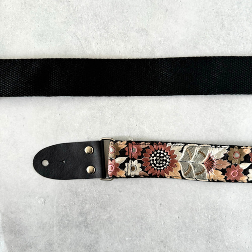 インド刺繍リボン 帆布ギターストラップ 楽器・アクセサリ
