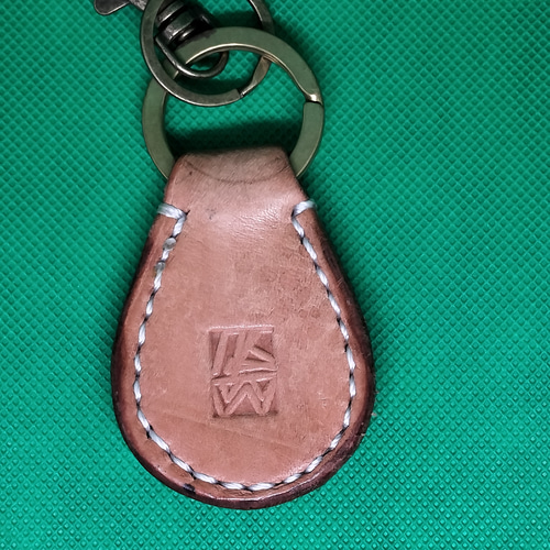 王冠キーホルダー キーリング 北沢レザーワークス 通販 18005630