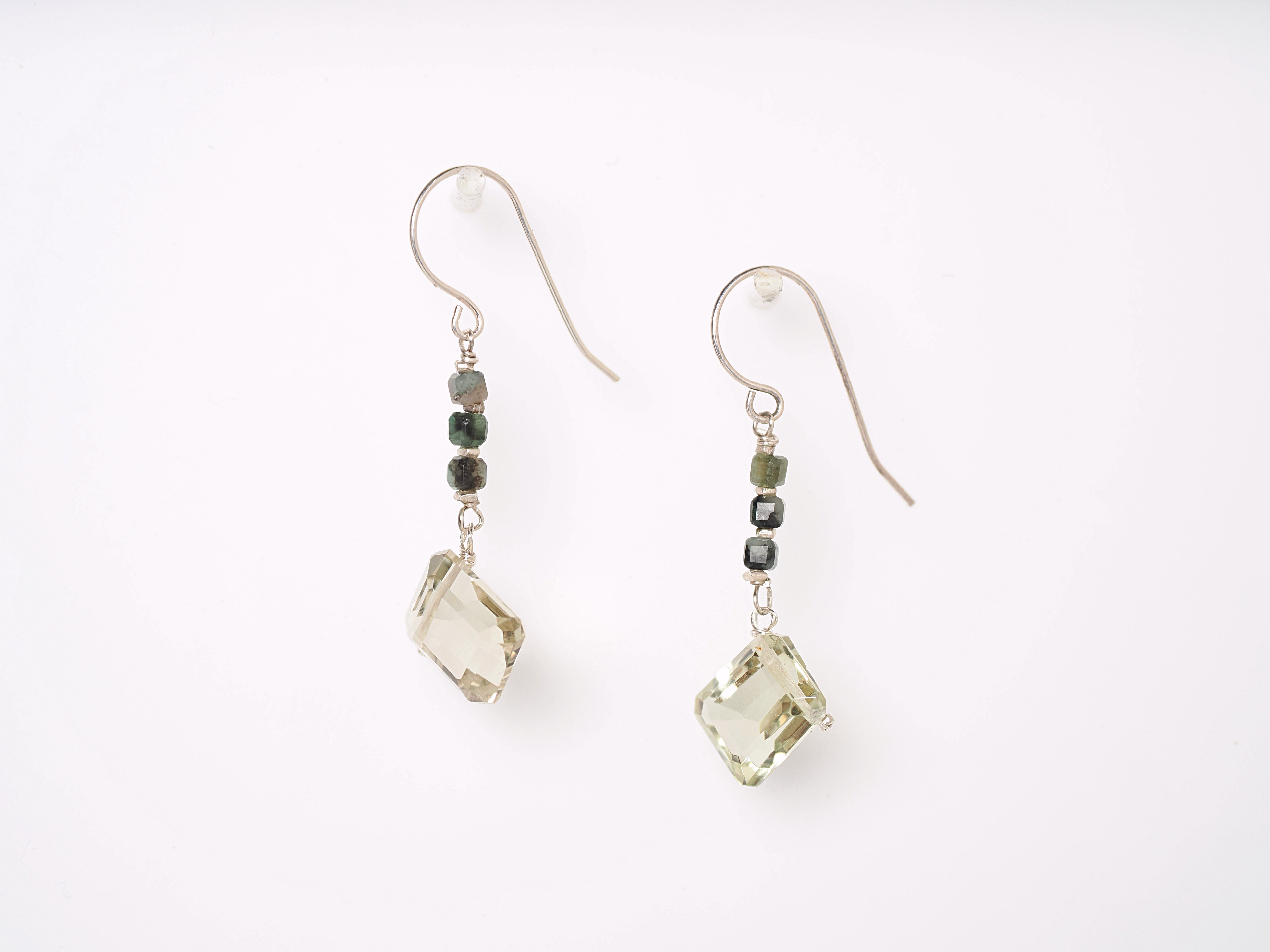 -Lemon quartz・Emerald- pierce