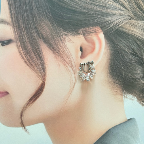 ファルファーレシルバー＊イヤリングorピアス(クリア・オーロラ
